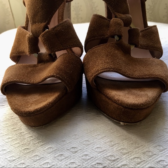 Sexy Sole Society “Evelyn” stacked wooden heels 👠 - Picture 7 of 7